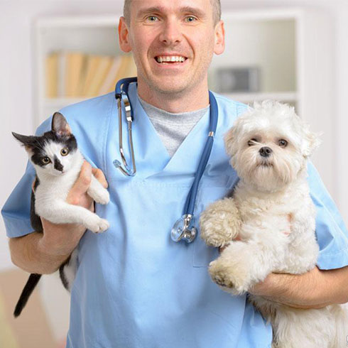 大嘴狗寵物店-獸醫(yī)與寵物合照